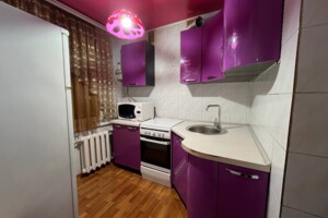 Довгострокова оренда квартири, Дніпропетровська, Кривий Ріг, Романа Рибалки (Кокчетавська) вулиця, буд. 27