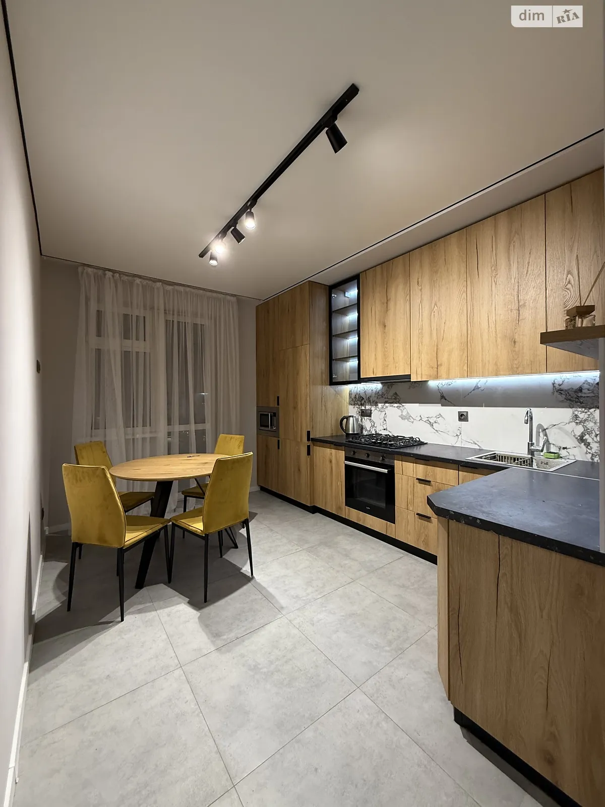 1-комнатная квартира 43 кв. м в Тернополе, ул. Чумацкая, 2 - фото 1