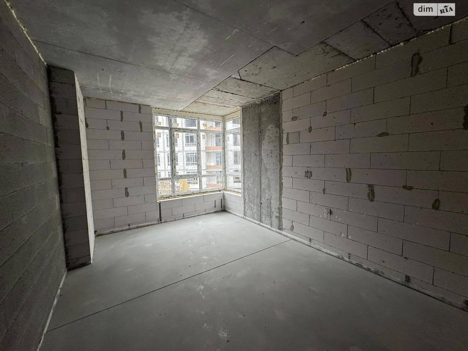 Продается 1-комнатная квартира 37 кв. м в Ирпене, ул. Озерная, 37 - фото 1