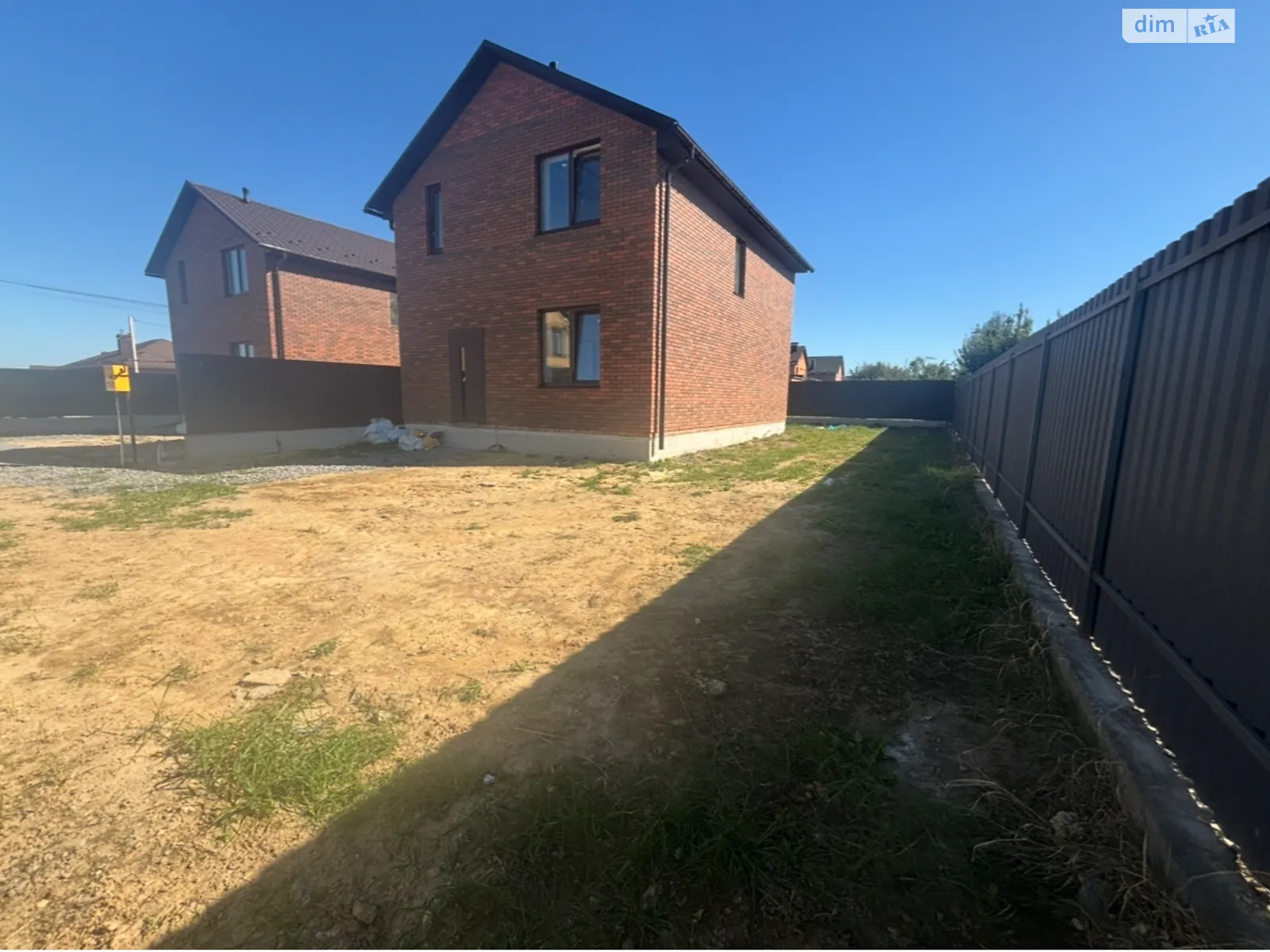 Продается дом на 2 этажа 105 кв. м с террасой, цена: 98000 $ - фото 1