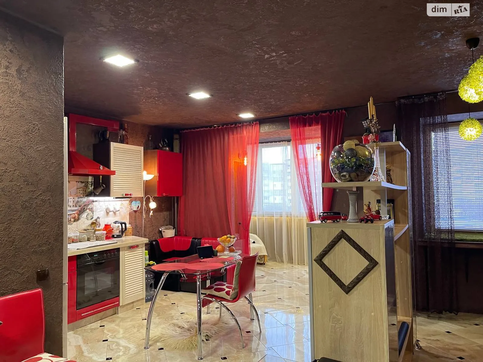 Продается 1-комнатная квартира 54 кв. м в Хмельницком, ул. Лесогриневецкая, 18Г - фото 1