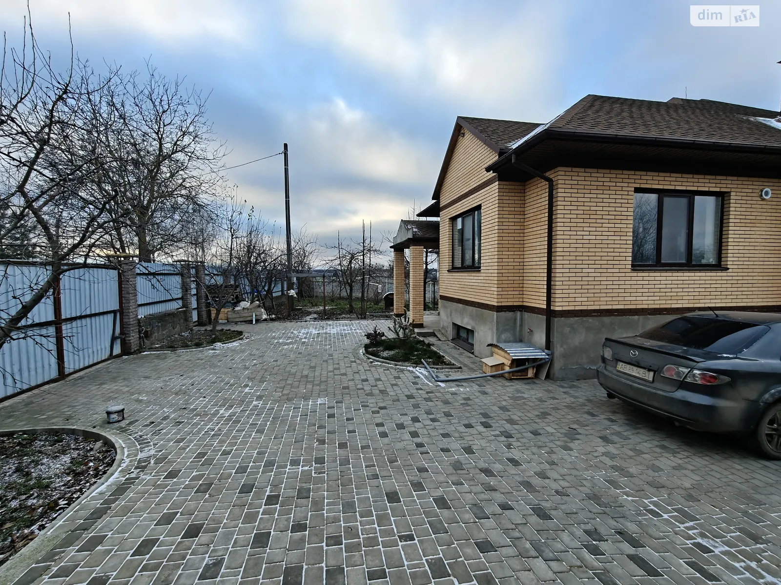 Продается дом на 2 этажа 187 кв. м с верандой, цена: 150000 $ - фото 1