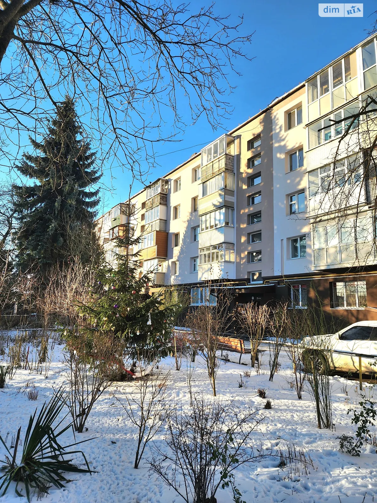 Продается 1-комнатная квартира 36 кв. м в Ровно, ул. Крушельницкой Соломии, 54 - фото 1