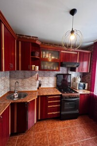 Куплю квартиру Ровенской области