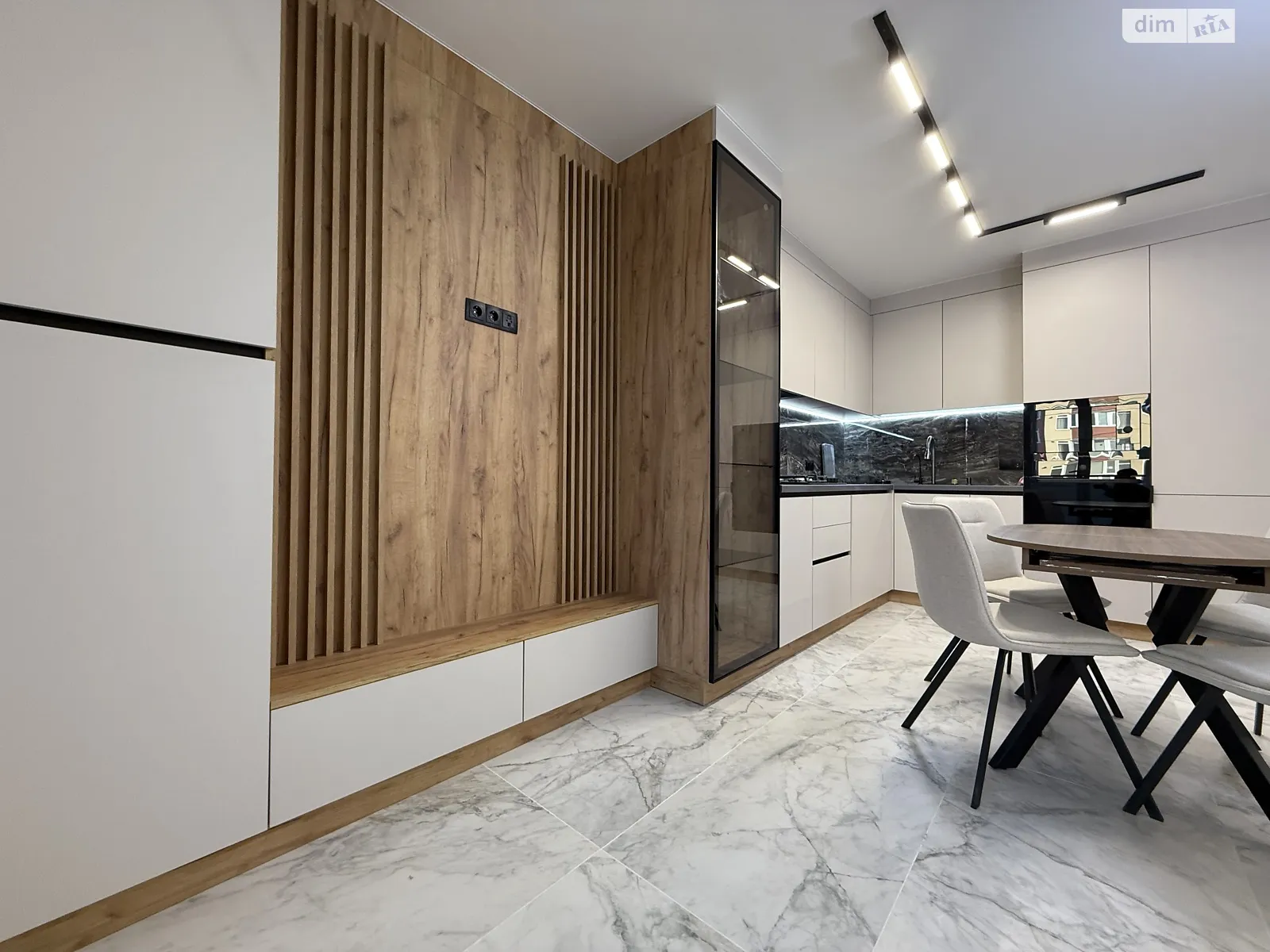 2-комнатная квартира 83 кв. м в Тернополе, цена: 97000 $ - фото 1