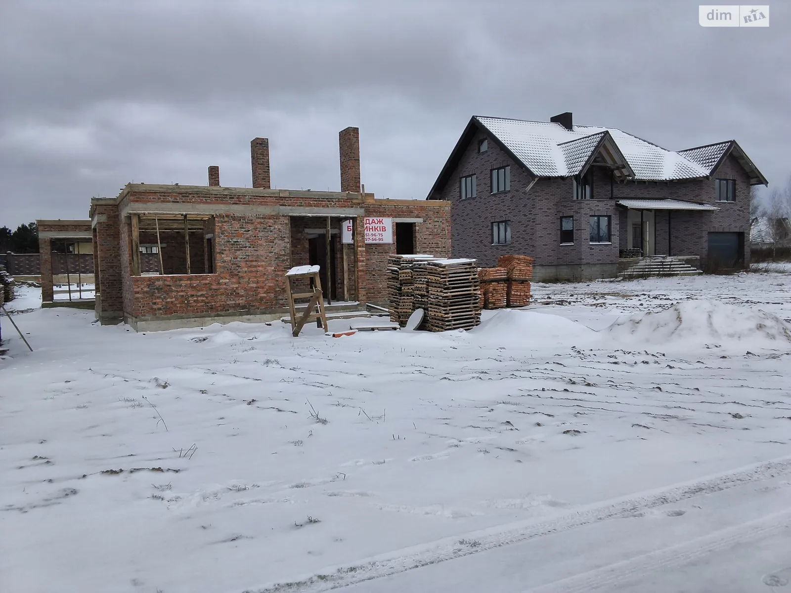 Продается одноэтажный дом 140 кв. м с верандой, цена: 99000 $ - фото 1