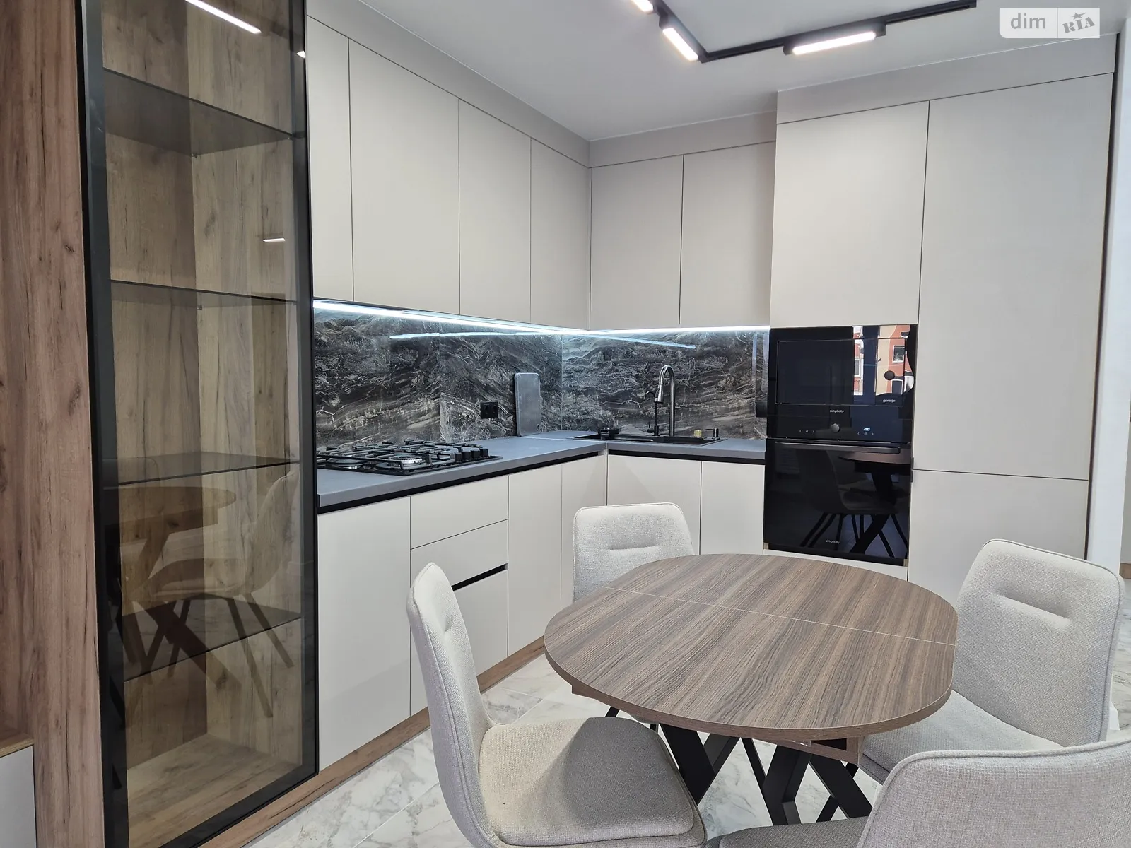 2-комнатная квартира 83 кв. м в Тернополе, цена: 97000 $ - фото 1