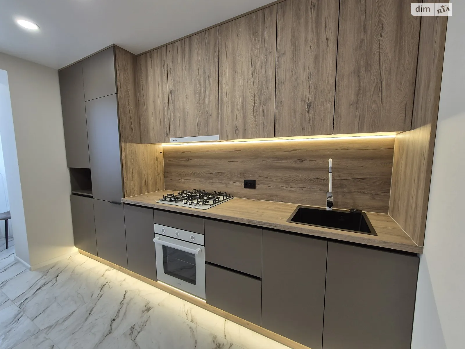 1-комнатная квартира 45 кв. м в Тернополе, ул. Текстильная, 24Е - фото 1