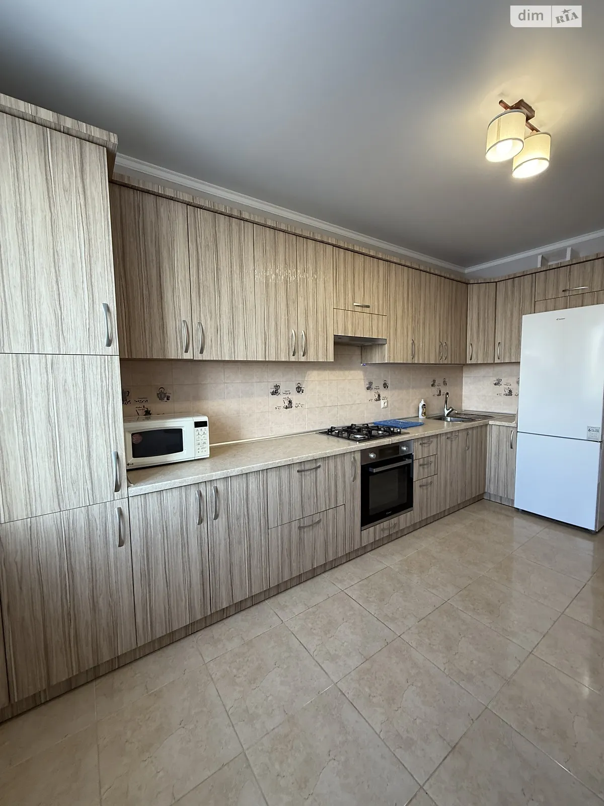 Здається в оренду 1-кімнатна квартира 43 кв. м у Хмельницькому, вул. Мазура Миколи, 12 - фото 1