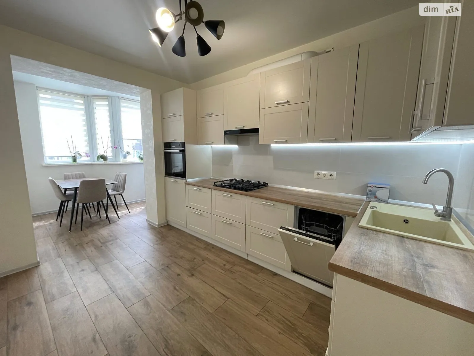 Продается 2-комнатная квартира 65 кв. м в Хмельницком, ул. Лесогриневецкая - фото 1