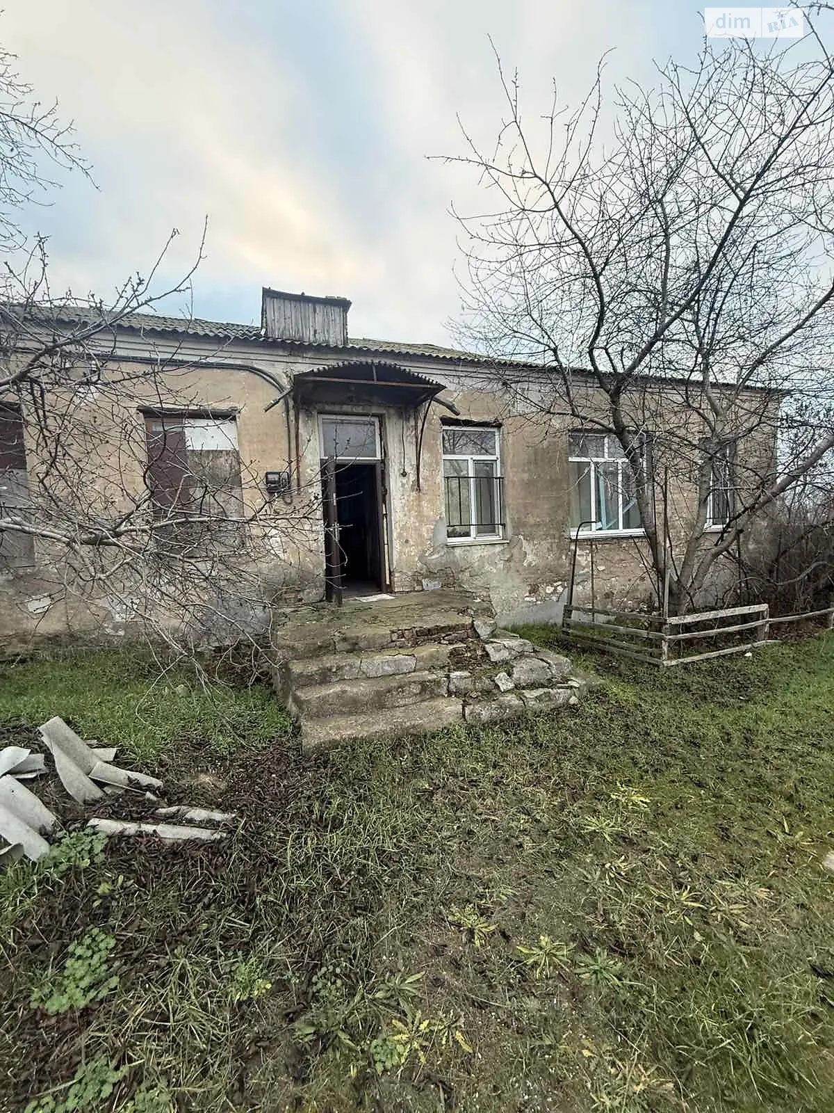 Продается одноэтажный дом 178.3 кв. м с бассейном, цена: 35000 $ - фото 1