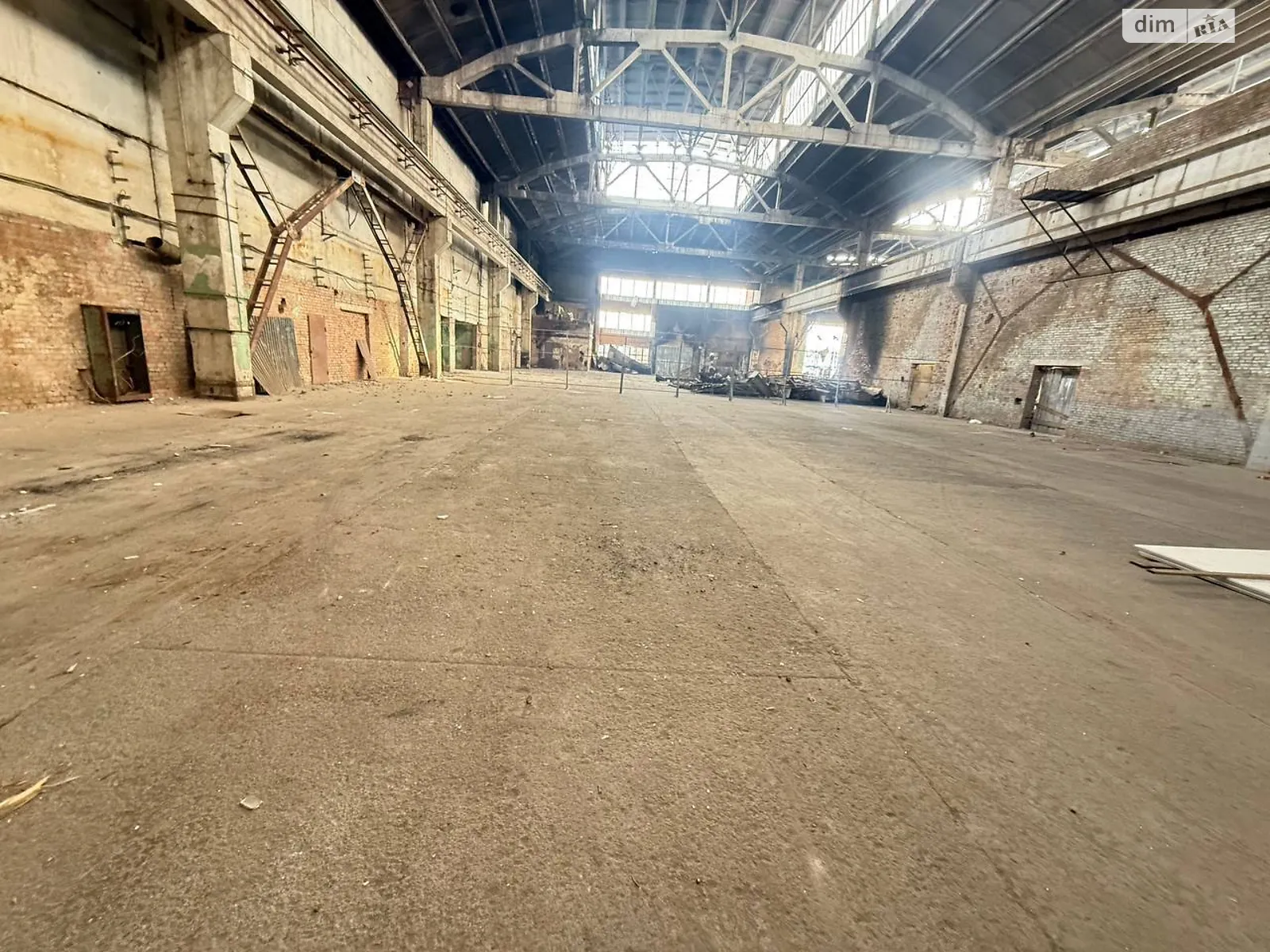 Здається в оренду приміщення вільного призначення 1500 кв. м в 1-поверховій будівлі, цена: 90000 грн - фото 1