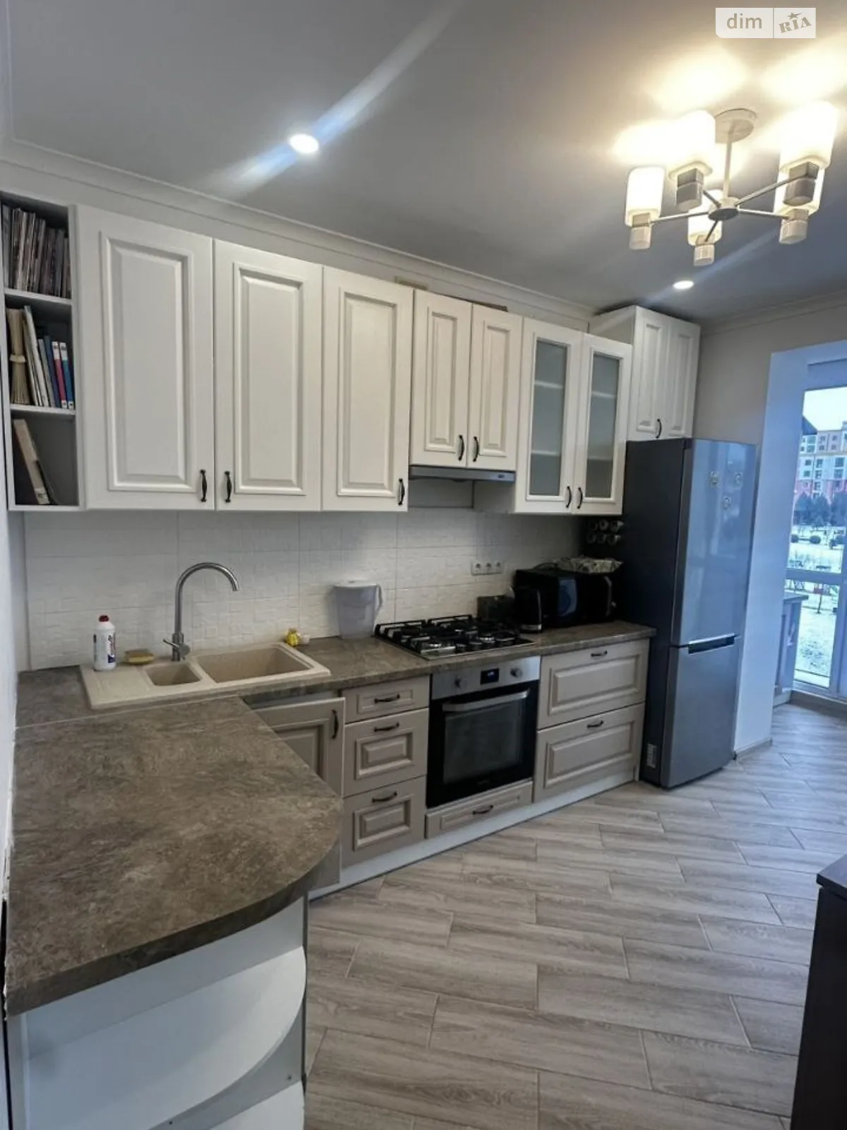 Сдается в аренду 1-комнатная квартира 43 кв. м в Ровно, ул. Черновола Вячеслава, 91З - фото 1