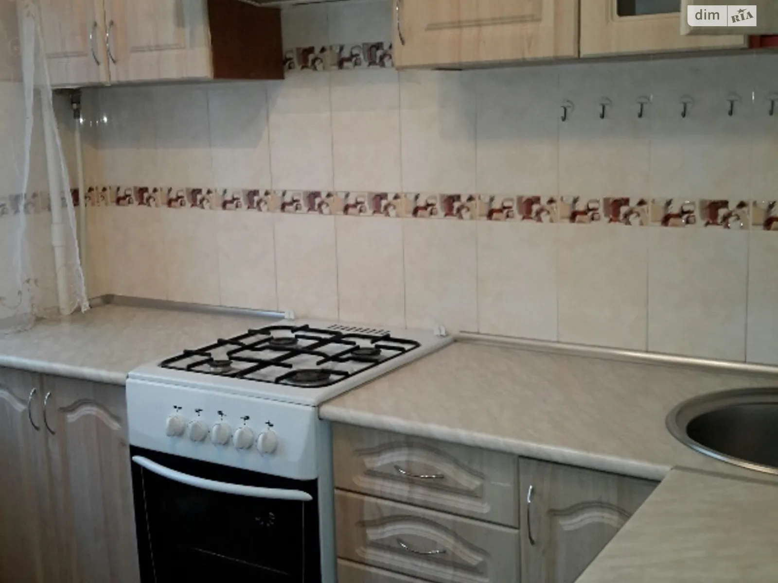 Сдается в аренду 1-комнатная квартира 33 кв. м в Киеве, ул. Князя Романа Мстиславича(Генерала Жмаченко), 8 - фото 1