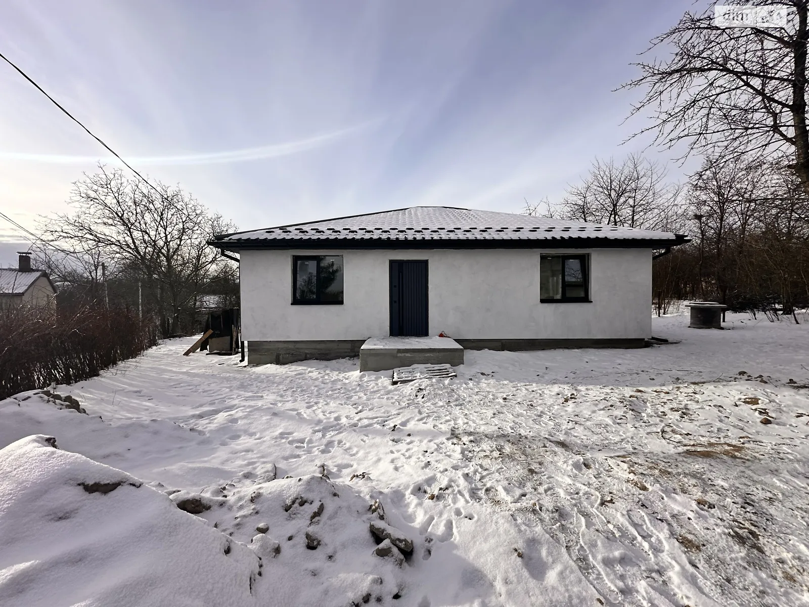 Продается одноэтажный дом 90 кв. м с бассейном, цена: 80000 $ - фото 1