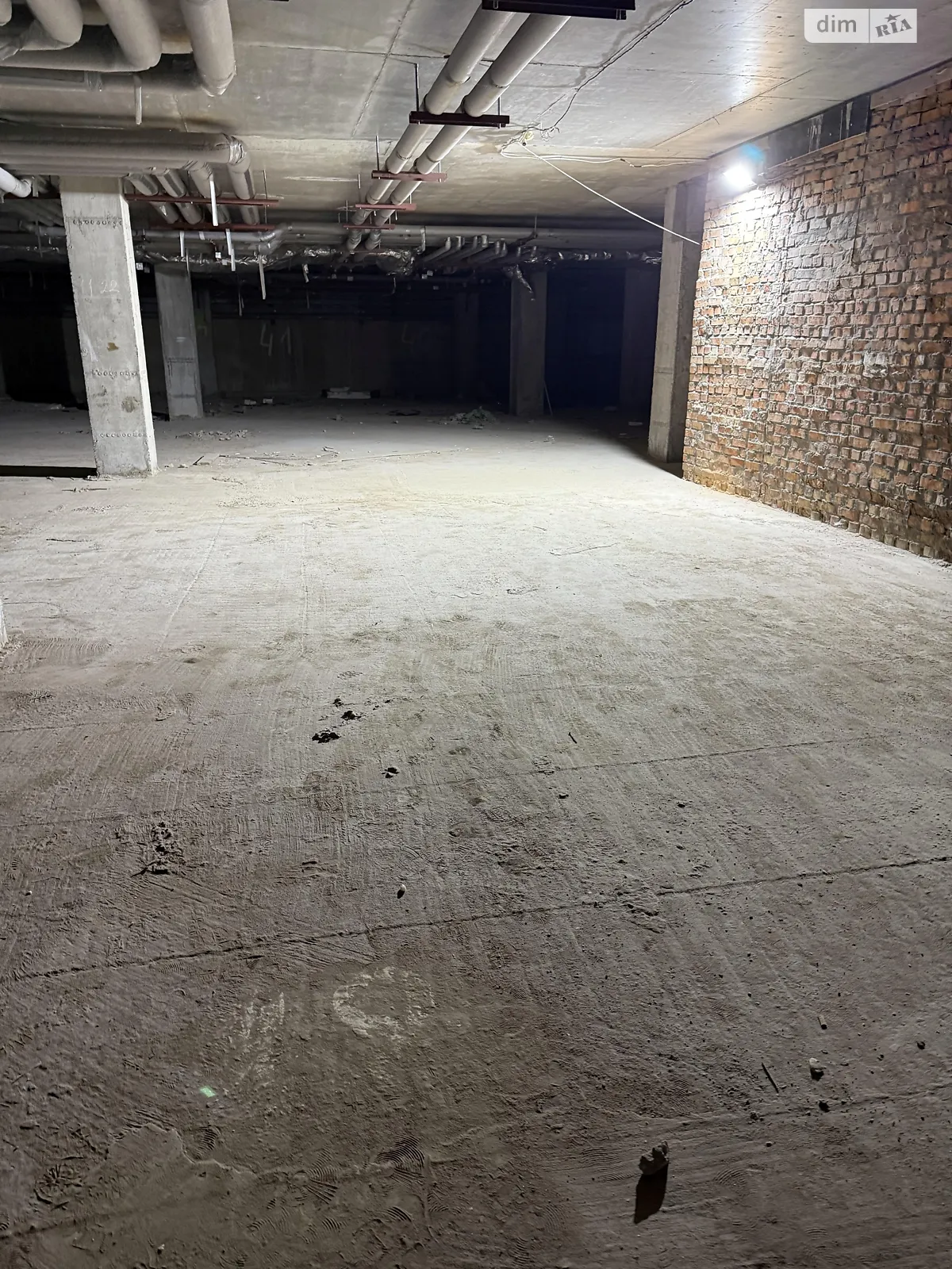 Продається підземний паркінг під легкове авто на 16 кв. м, цена: 13000 $ - фото 1
