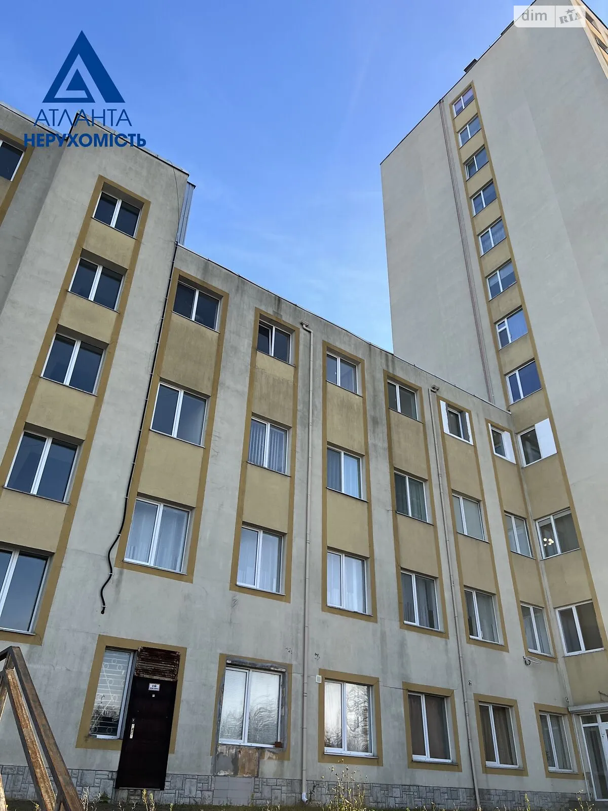 2-кімнатна квартира 72 кв. м у Луцьку, вул. Шевченка, 13А - фото 1