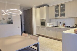 Продажа квартиры, Ивано-Франковск, р‑н. Майзли, Микитинецкая улица, дом 2А, кв. 86