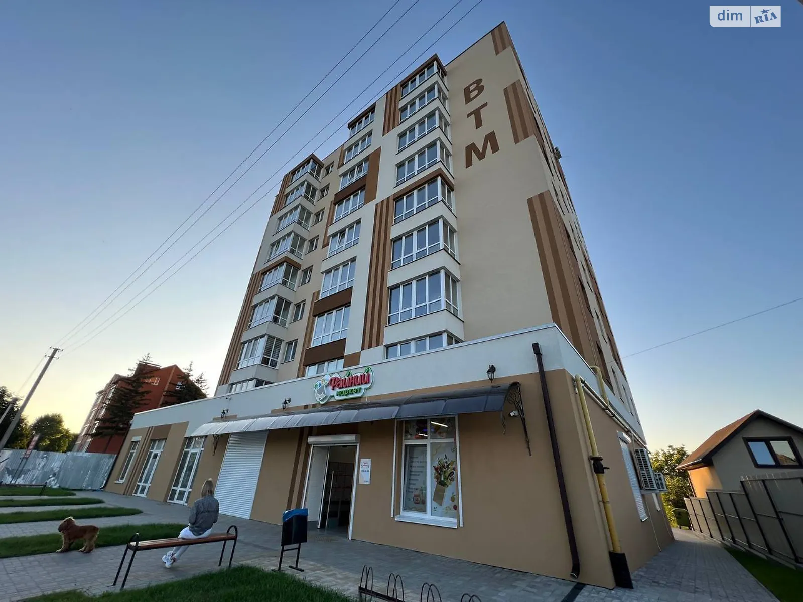 Продається приміщення вільного призначення 135.8 кв. м в 9-поверховій будівлі, цена: 149380 $ - фото 1