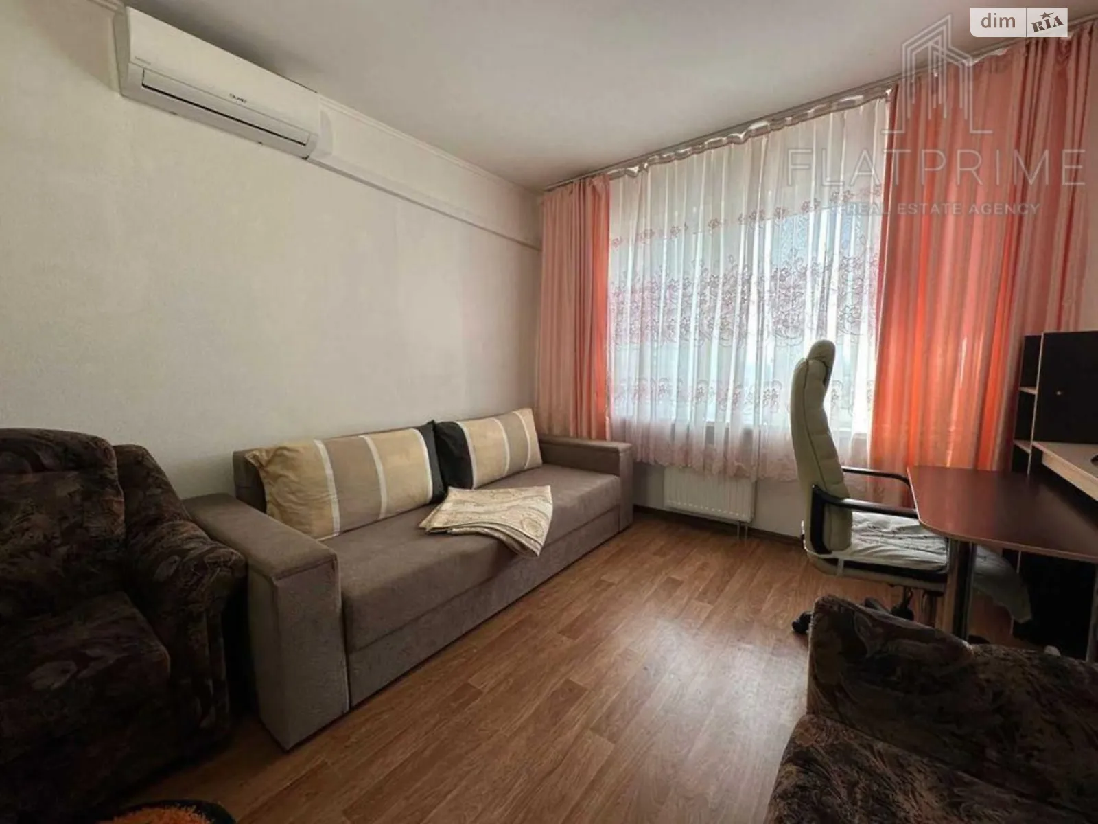 Продається 1-кімнатна квартира 38 кв. м у Києві, вул. Софії Русової, 7 - фото 1