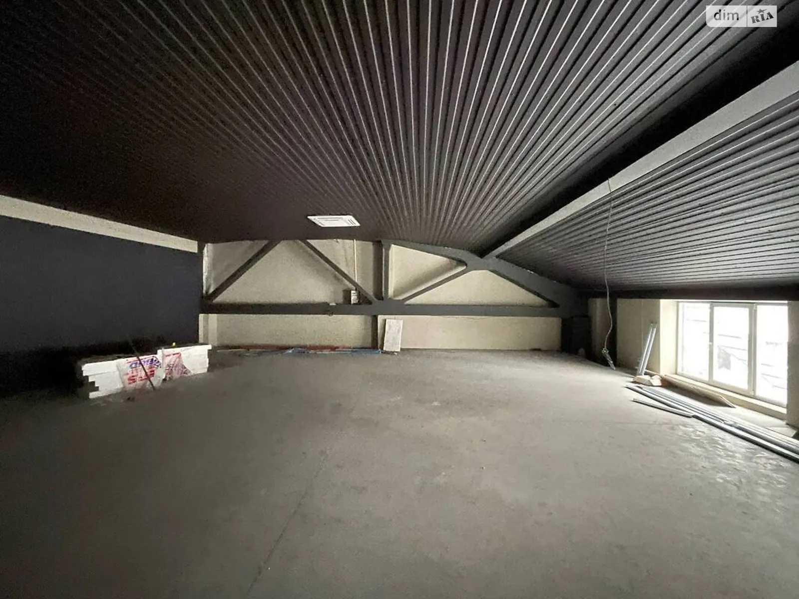 Сдается в аренду офис 110 кв. м в бизнес-центре, цена: 20000 грн - фото 1