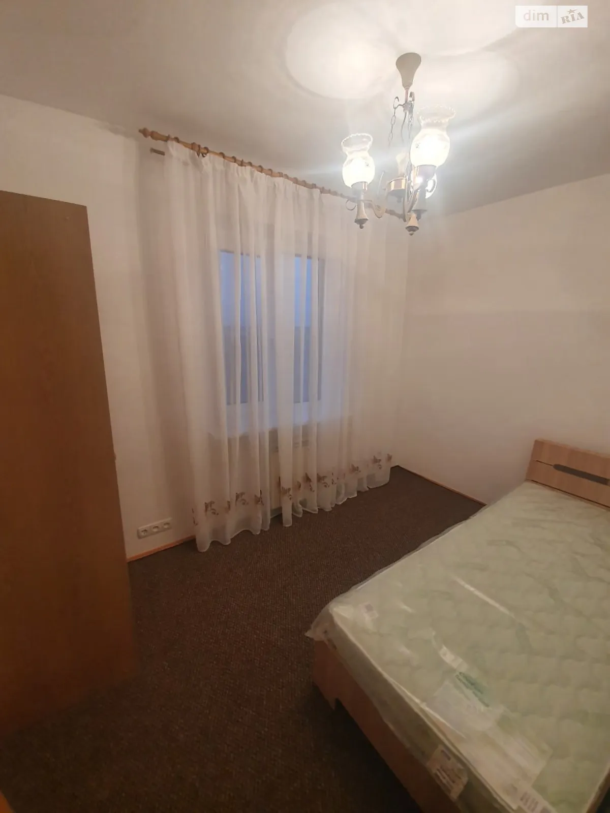 Сдается в аренду комната 70 кв. м в Киеве, цена: 5000 грн - фото 1