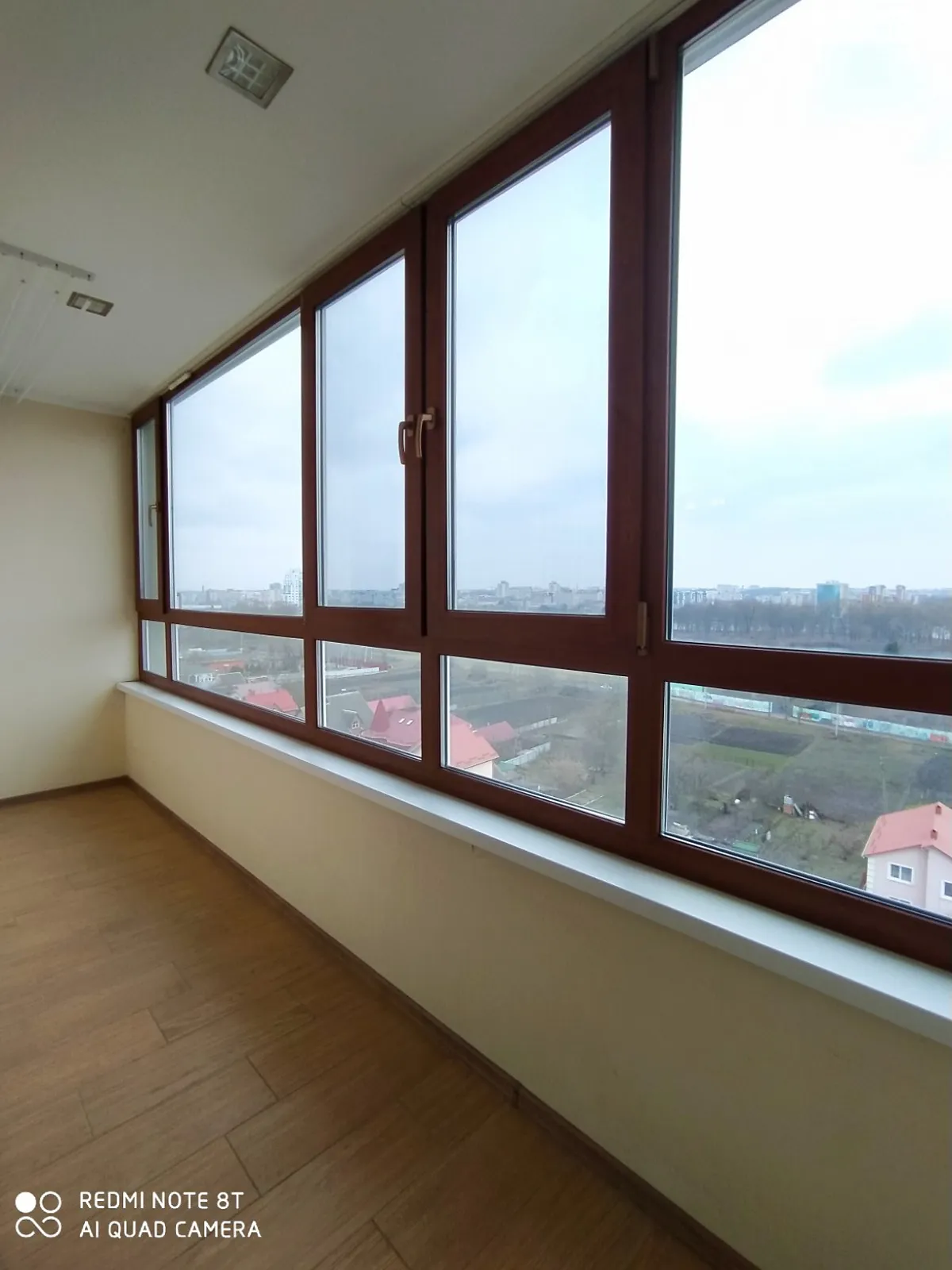 Здається в оренду 1-кімнатна квартира 52 кв. м у Хмельницькому, вул. Зарічанська - фото 1