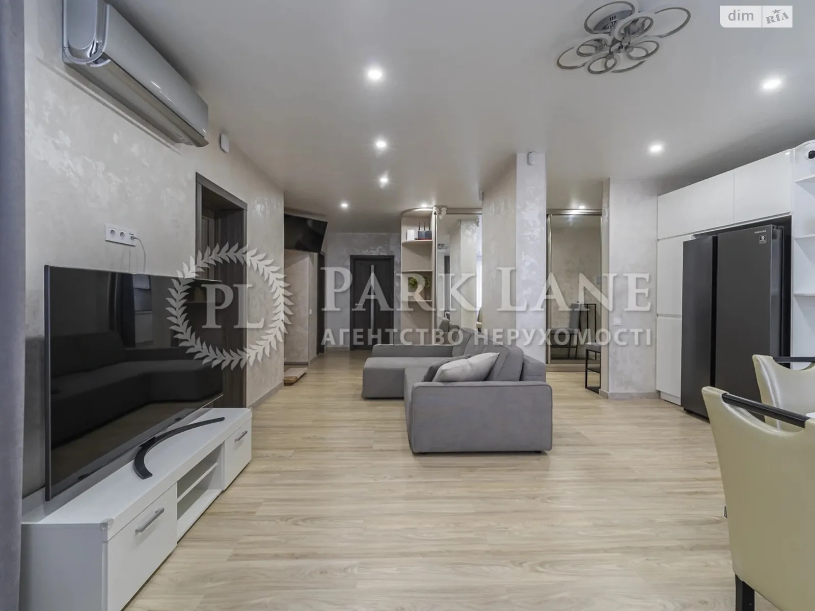 Продается 5-комнатная квартира 128.6 кв. м в Киеве, ул. Сергeя Данченко, 32Б - фото 1