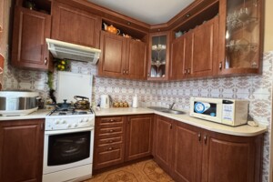 Продаж квартири, Хмельницький, р‑н. Центр, Прибузька вулиця, буд. 4