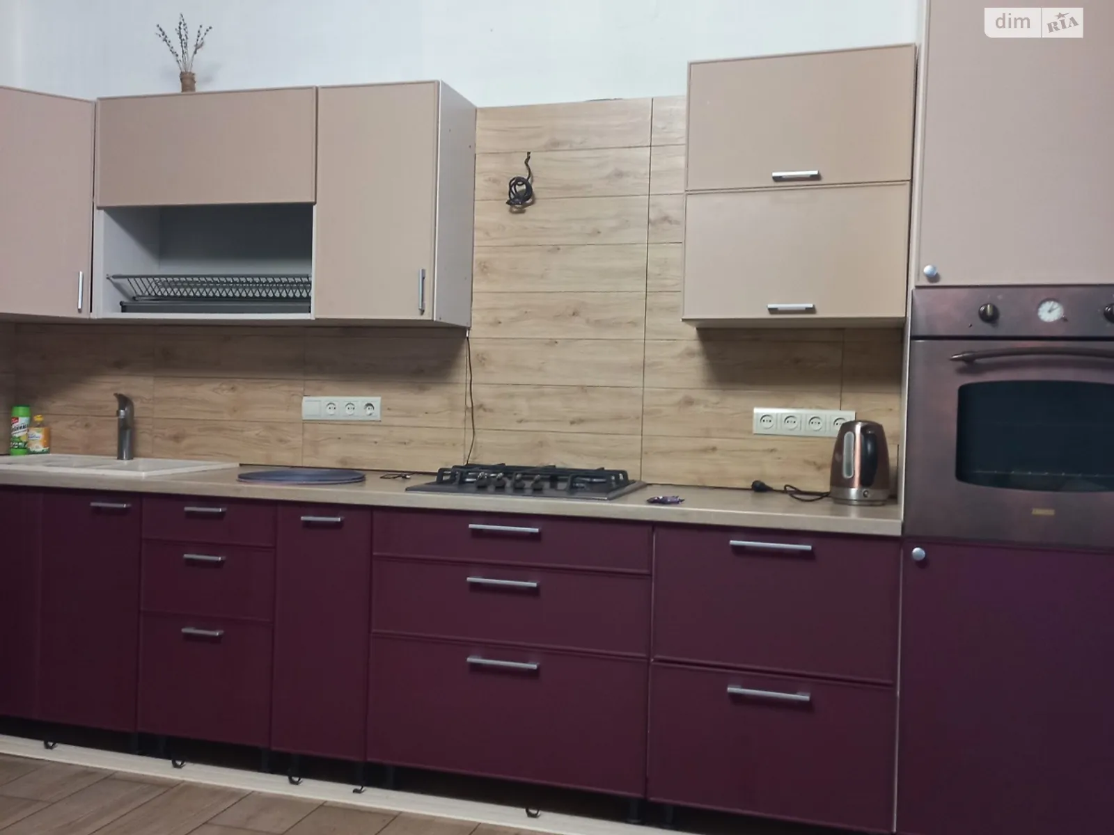 Сдается в аренду 3-комнатная квартира 135 кв. м в Гатном, ул. Абрикосовая, 14 - фото 1