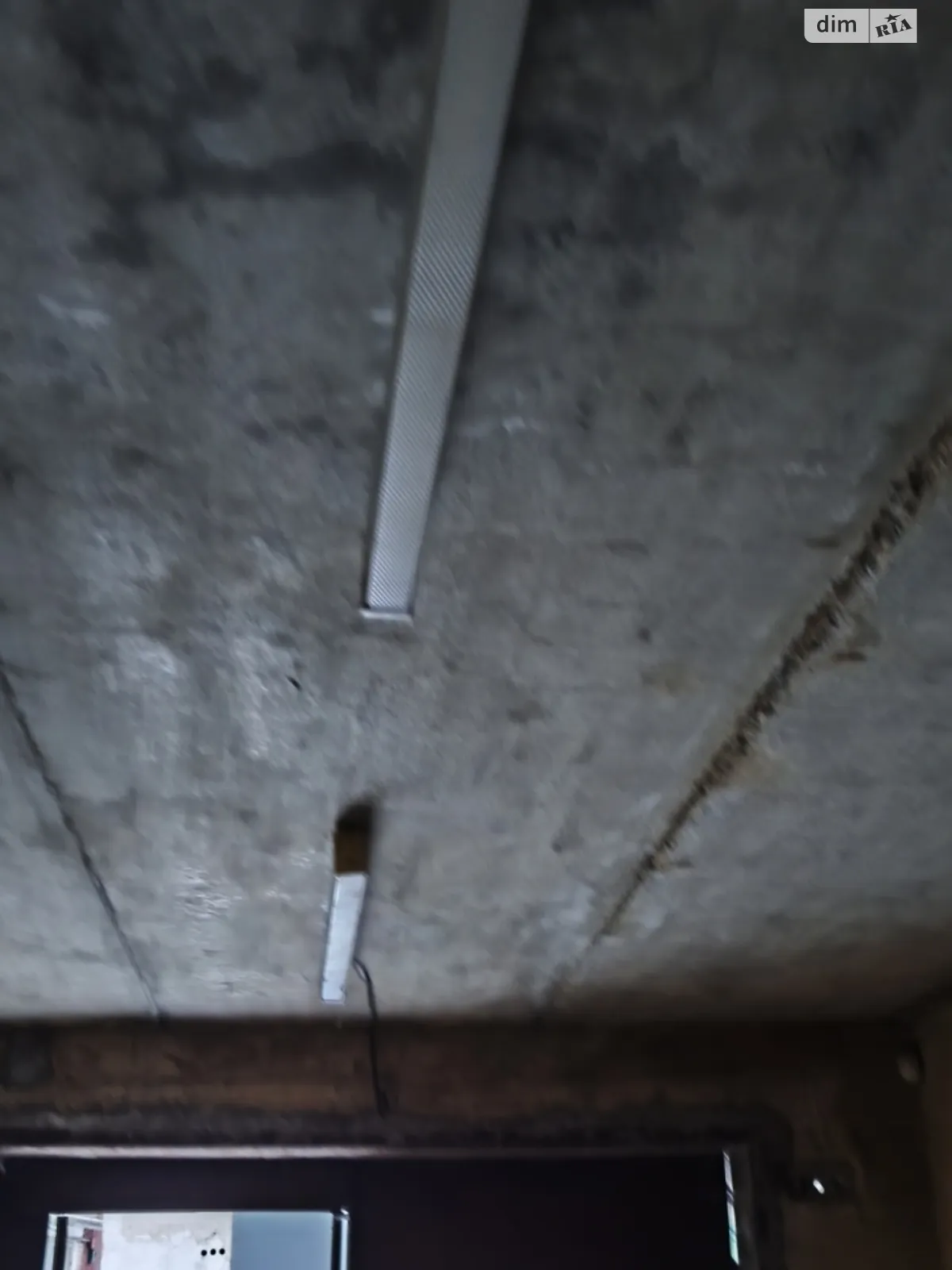 Продается место в гаражном кооперативе под легковое авто на 24 кв. м, цена: 7500 $ - фото 1