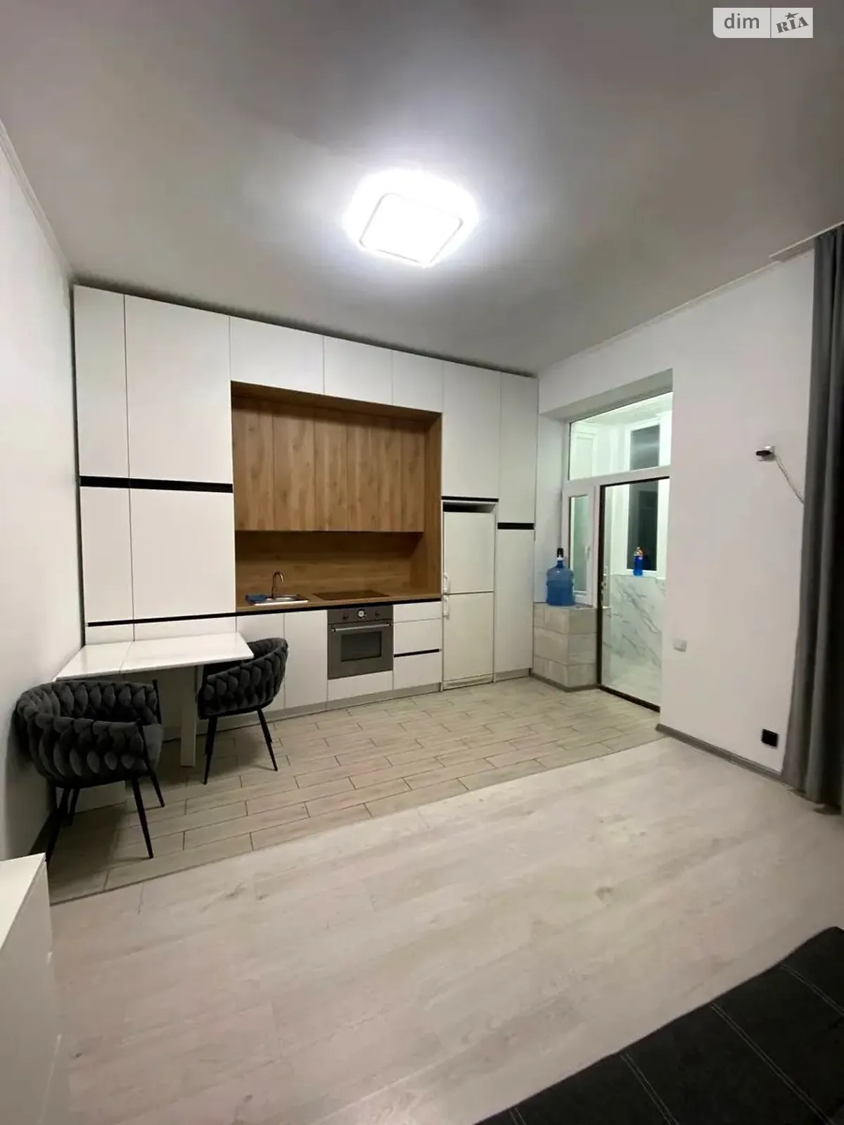 Сдается в аренду 1-комнатная квартира 30 кв. м в Львове, ул. Медовая, 7 - фото 1