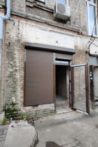 Долгосрочная аренда коммерческого помещения, Днепр, р‑н. Озерка, ст.м. Вокзальная, Майдан Озерный (Боброва) улица, дом 5