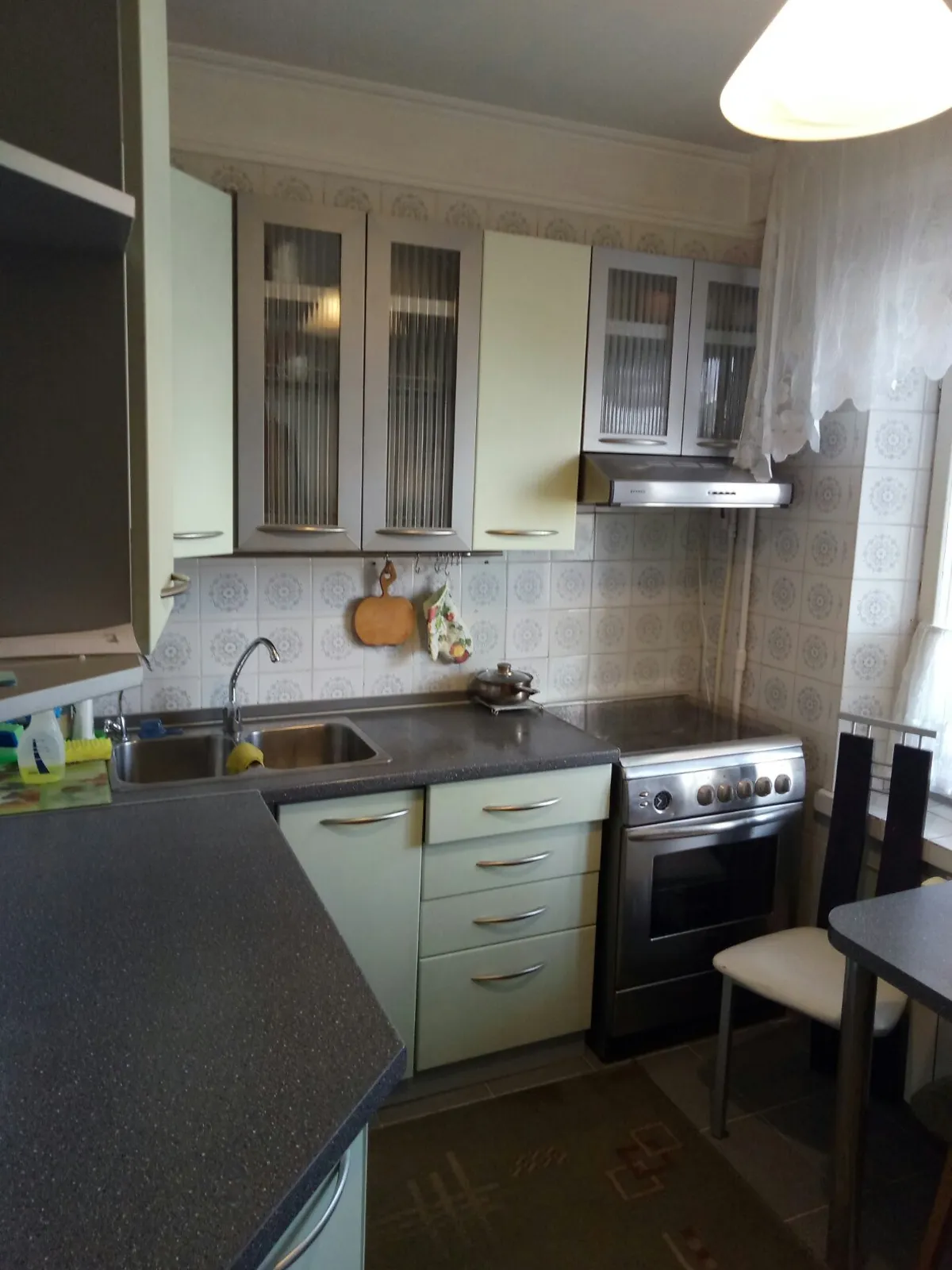 Здається в оренду 1-кімнатна квартира 30.5 кв. м у Києві, вул. Дубровицька, 3 - фото 1