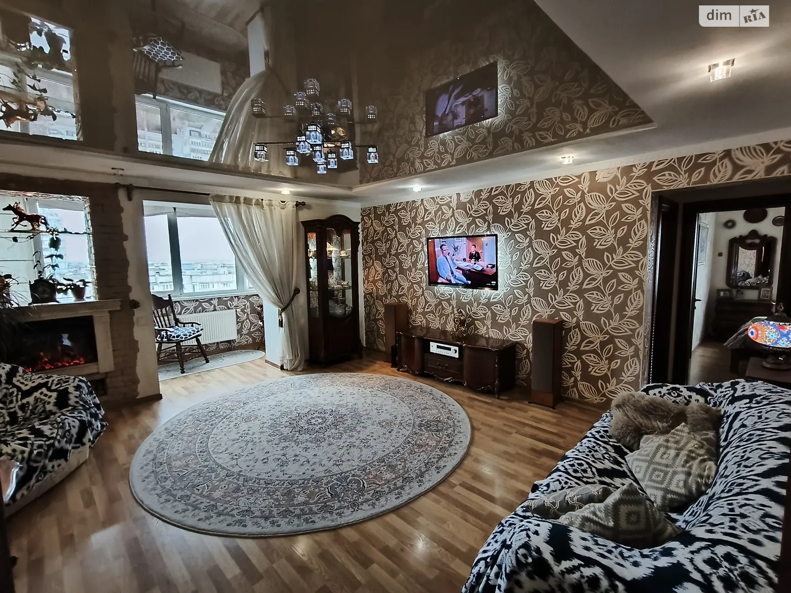 3-комнатная квартира 85 кв. м в Запорожье, просп. Юбилейный, 14 - фото 1