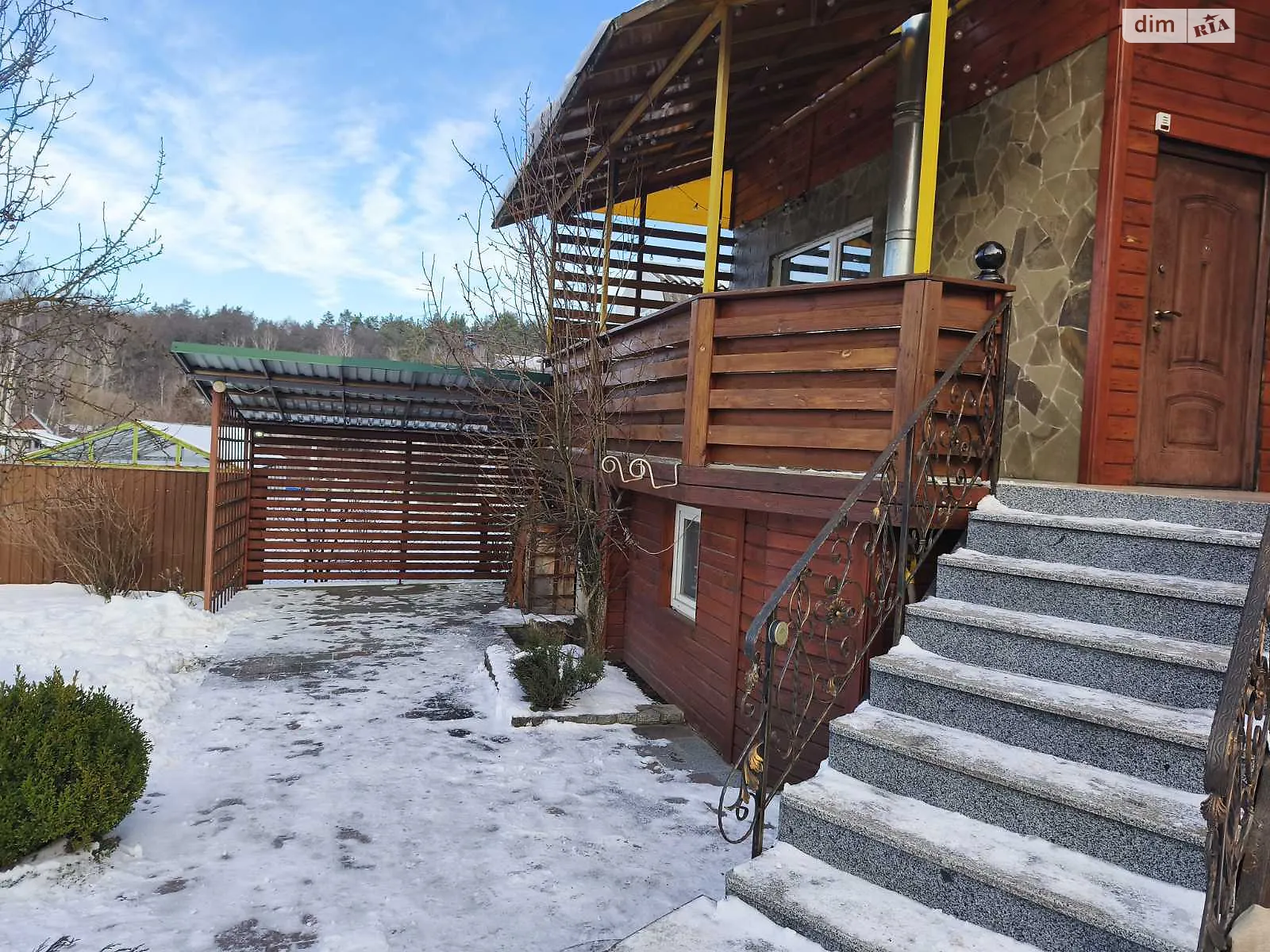 Продается дом на 2 этажа 149.4 кв. м с садом, цена: 88000 $ - фото 1