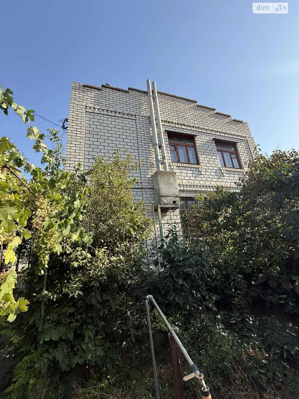 Продается дом на 2 этажа 116 кв. м с мебелью, цена: 35000 $ - фото 1