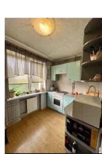 Долгосрочная аренда квартиры, Днепр, р‑н. 12 квартал, Киргизская улица, дом 3