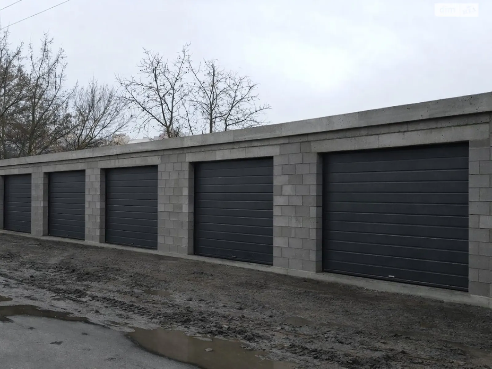 Продается отдельно стоящий гараж под легковое авто на 24 кв. м, цена: 15000 $ - фото 1