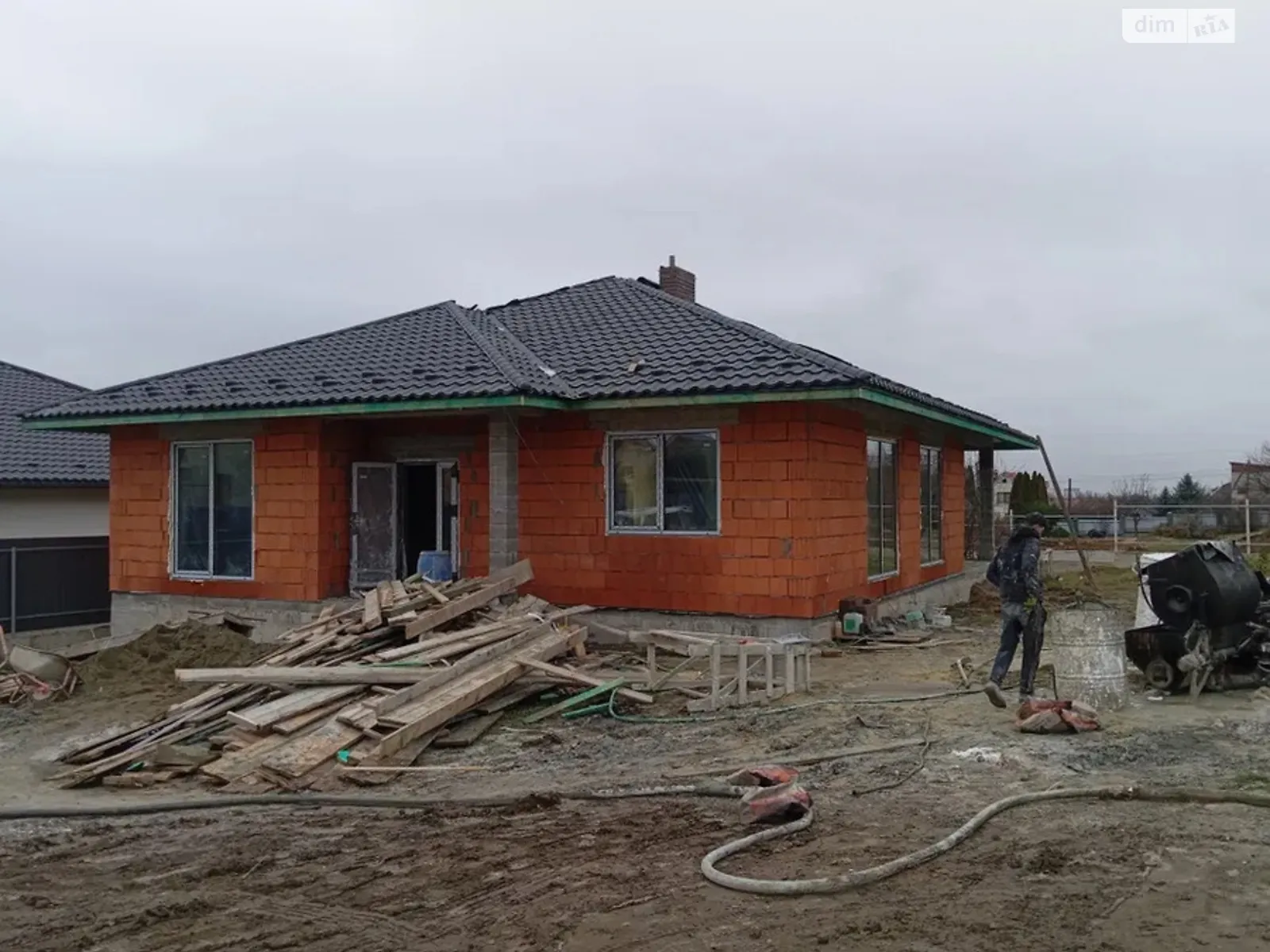 Продається одноповерховий будинок 160 кв. м з терасою, цена: 127000 $ - фото 1