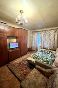 Продаж квартири, Київ, р‑н. Соцмісто, ст.м. Дарниця, Будівельників вулиця, буд. 12