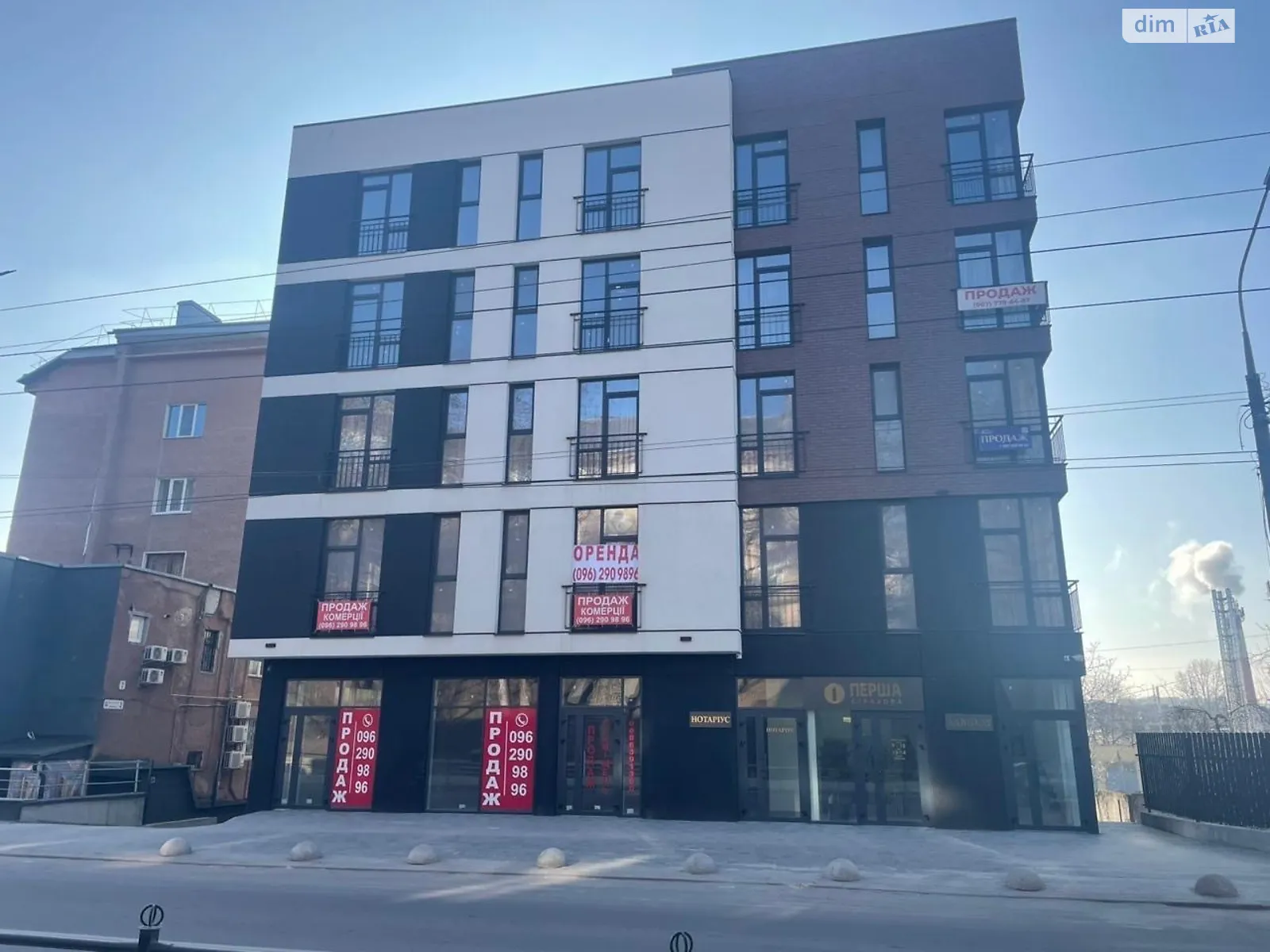 Продается помещения свободного назначения 39 кв. м в 4-этажном здании, цена: 93000 $ - фото 1