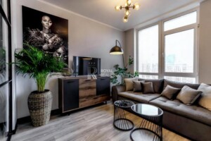 Долгосрочная аренда квартиры, Киев, р‑н. Паньковщина, ст.м. Университет, Жилянская улица, дом 68