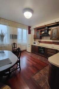 Долгосрочная аренда квартиры, Одесса, р‑н. Центр, Базарная улица, дом 5/4