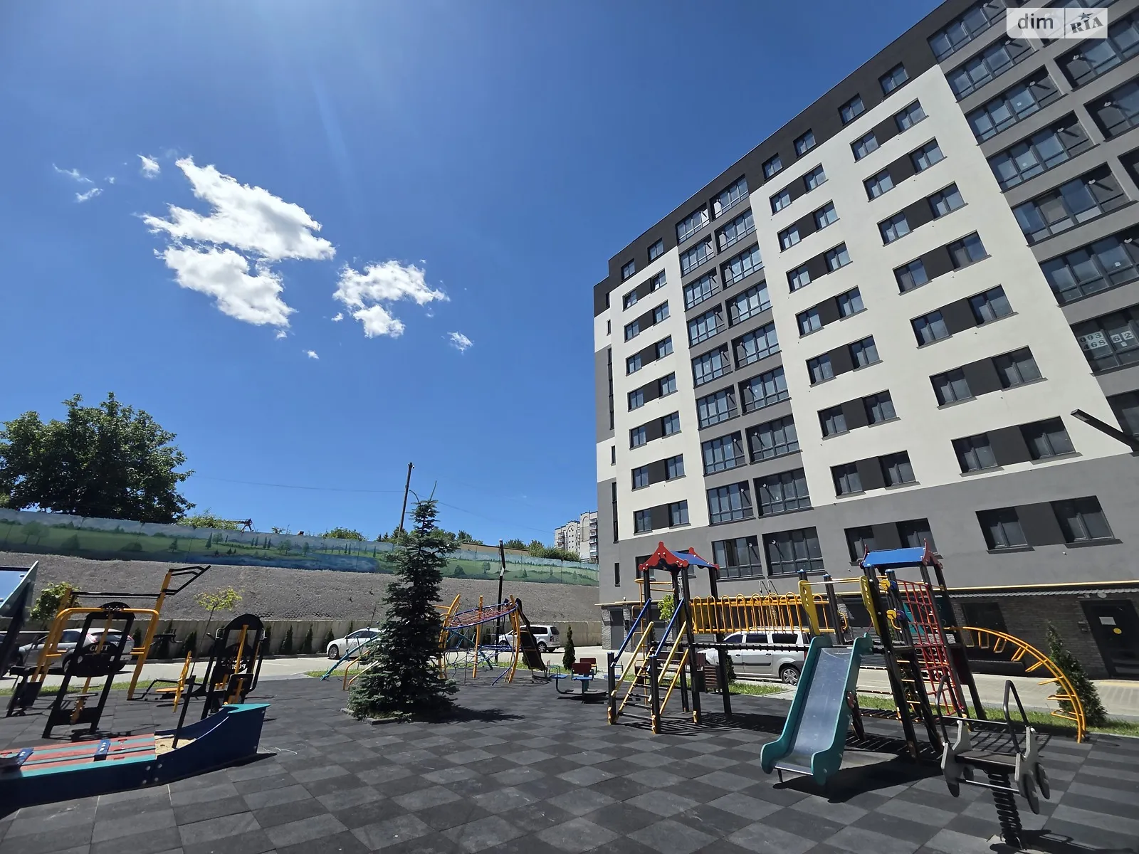 ул. Озерная, 16Б корпус 2 Выставка Хмельницкий ЖК Автобиография - фото 3