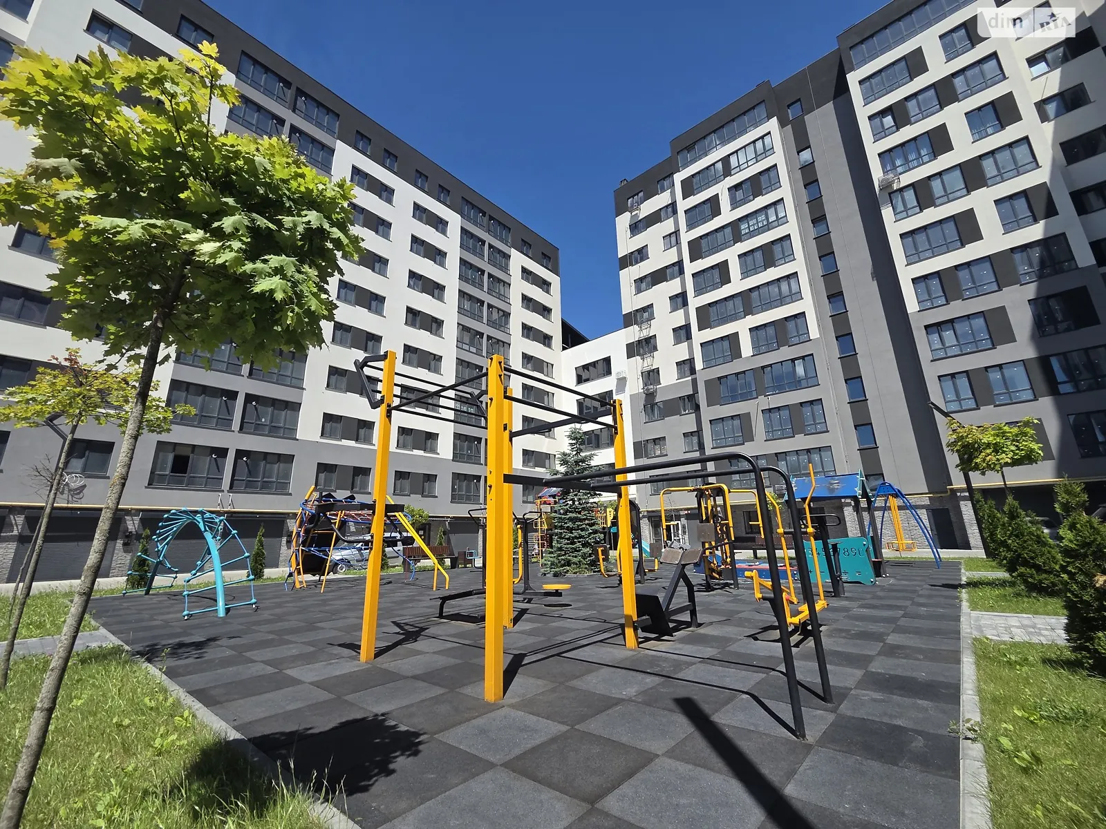 ул. Озерная, 16Б корпус 2 Выставка Хмельницкий ЖК Автобиография - фото 2