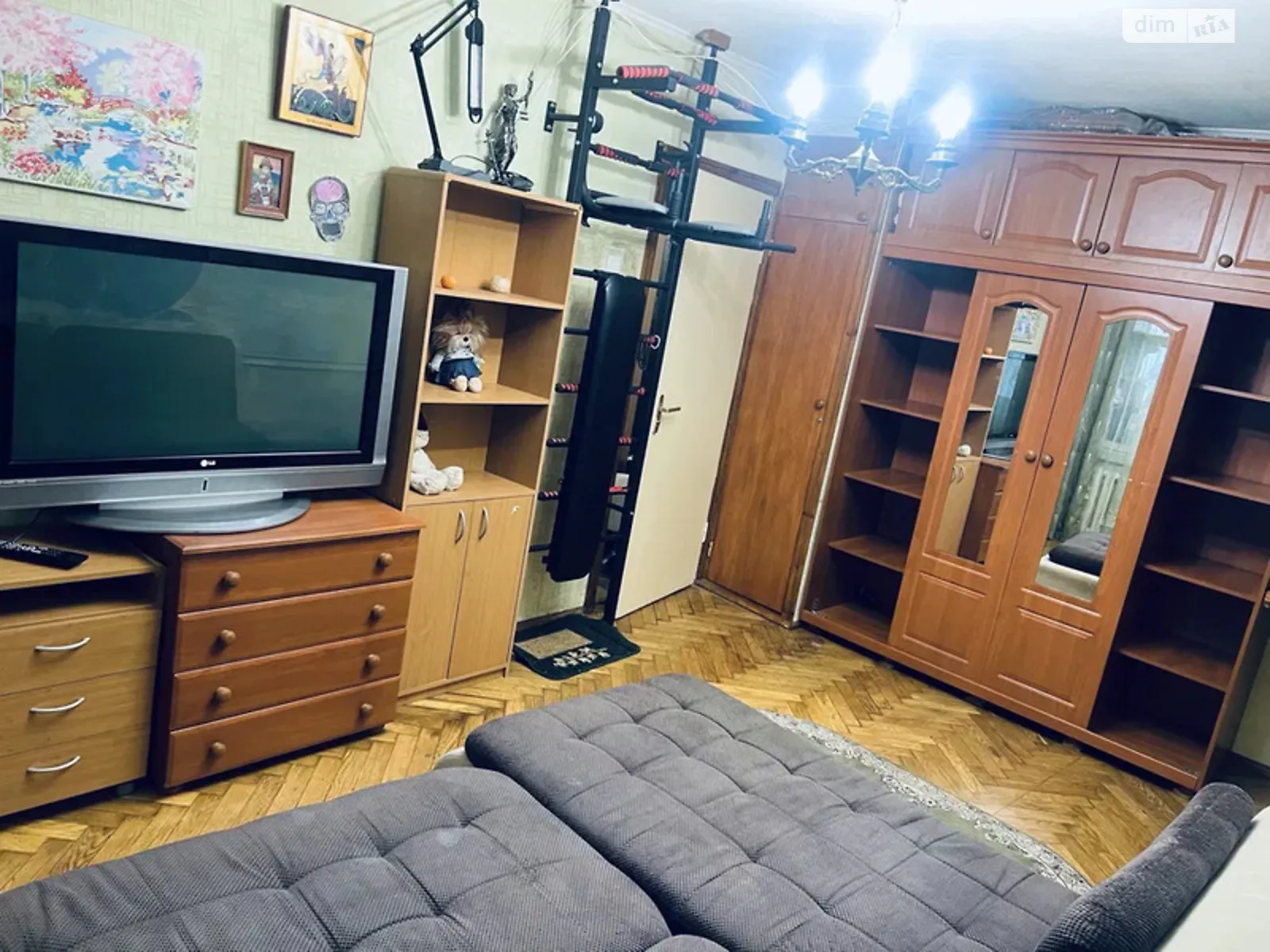 Здається в оренду 2-кімнатна квартира 42 кв. м у Києві, вул. Мілютенка, 16 - фото 1