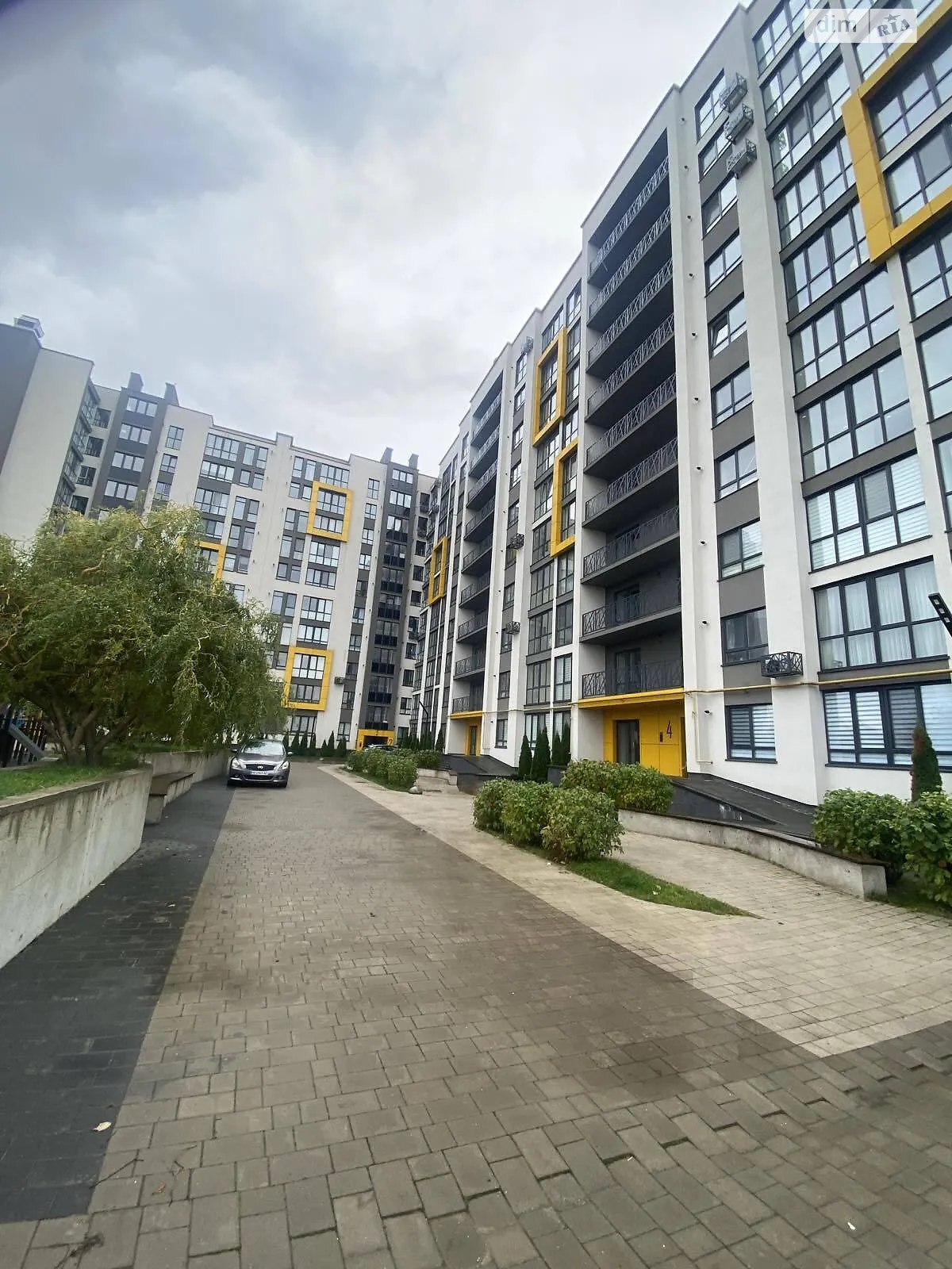 Продается 1-комнатная квартира 52 кв. м в Хмельницком, ул. Героев Крут, 4/1Б - фото 1