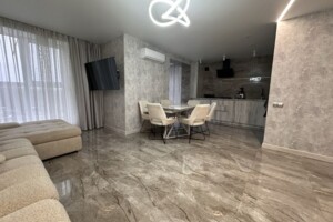 Продаж квартири, Черкаси, р‑н. Митниця, Героїв Дніпра вулиця