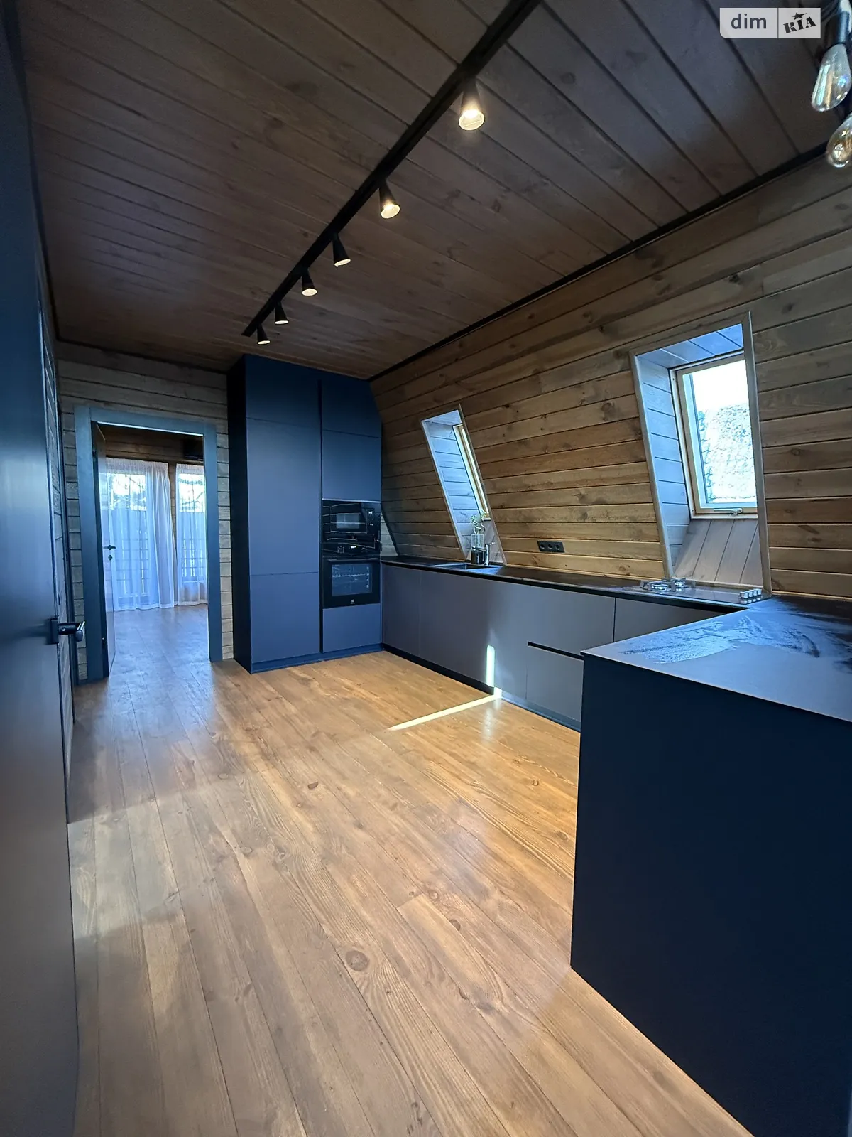 Продается дом на 2 этажа 116.3 кв. м с мансардой, цена: 150800 $ - фото 1